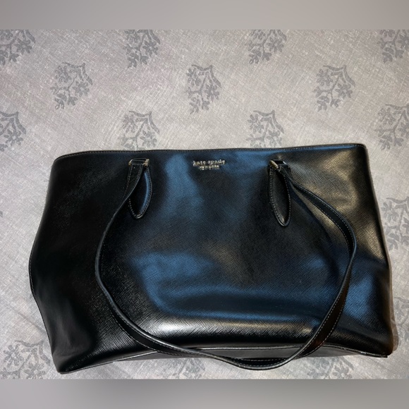 kate spade Handbags - Large Kate Spade black leather tote purse